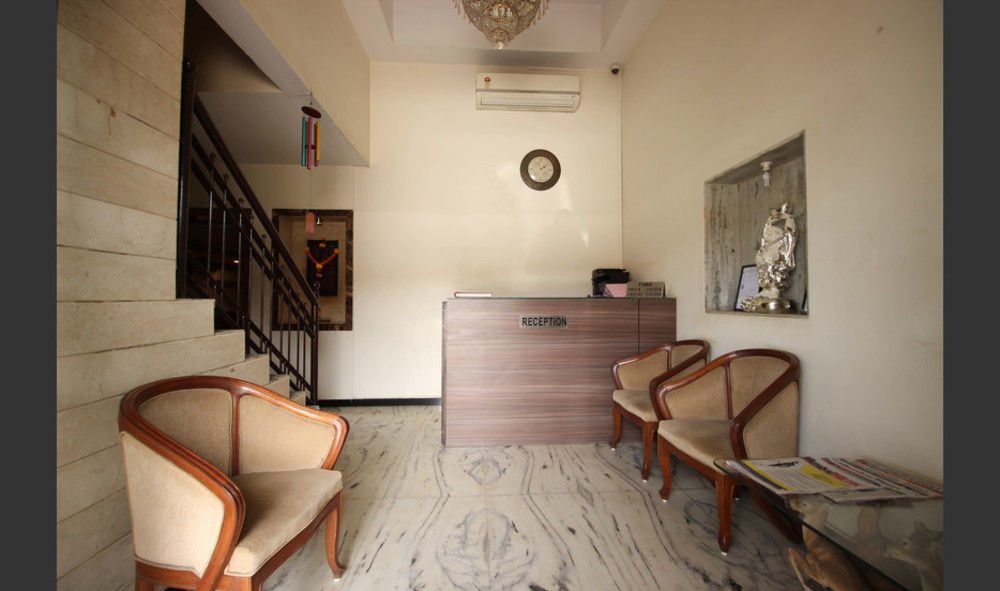 Hotel Q Deck Bombaim Exterior foto